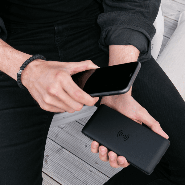 Champion Powerbank med Trådløs Opladning 10.000 mAh 12W Sort