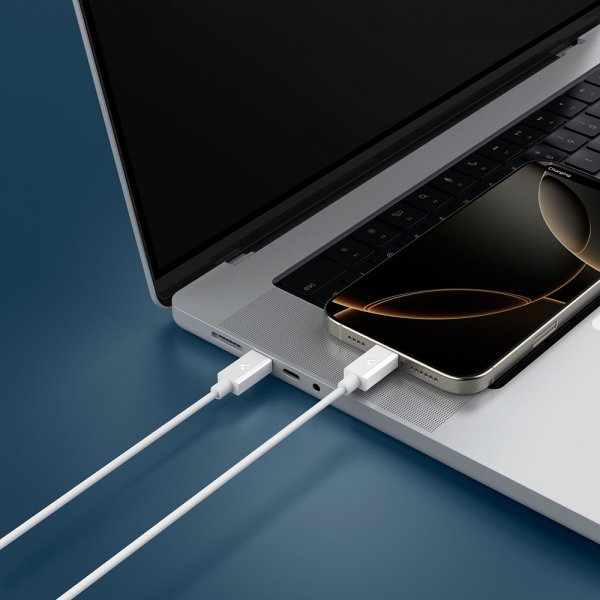 Spigen Essential USB-C til USB-C Kabel 60W 2m Hvid