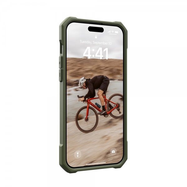 Urban Armor Gear (UAG) iPhone 15 Plus Cover Essential Armor MagSafe Olive Drab