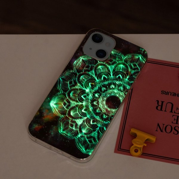 iPhone 15 Plus Cover Motiv Rum-Mandala