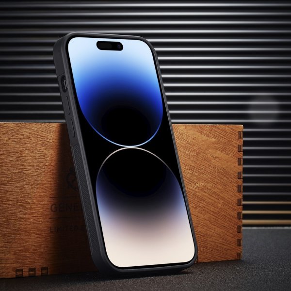 Lc.Imeeke iPhone 15 Pro Cover Kulfibertekstur Rød Stribe Sort