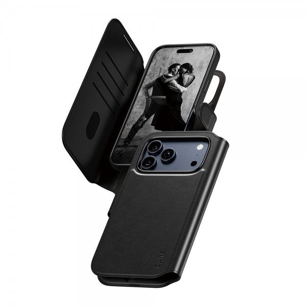 CARE by PanzerGlass iPhone 17 Pro Max Cover Tango Two-in-One Wallet MagSafe Sort