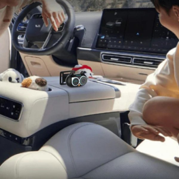 Ottocast Cabin Care trådløs Apple CarPlay-adapter med kamera