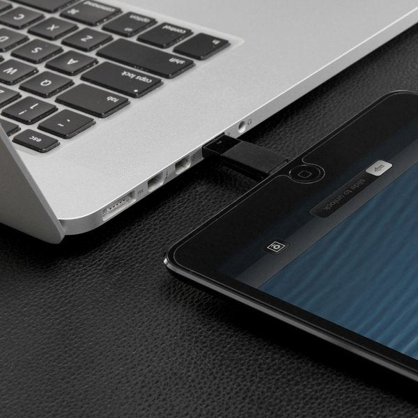 Bluelounge Kii Lightning Oplader Nøglering Sort