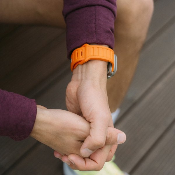 KeyBudz Apple Watch 44/45/46mm/Apple Watch Ultra Rem Journey Electric Orange