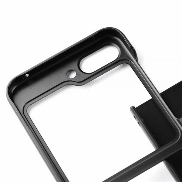 Nordic Covers Samsung Galaxy Z Flip 6/Galaxy Z Flip 7 FE Cover Feather Series Raven Black