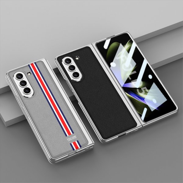 GKK Samsung Galaxy Z Fold 5 Cover Stribet Hvid