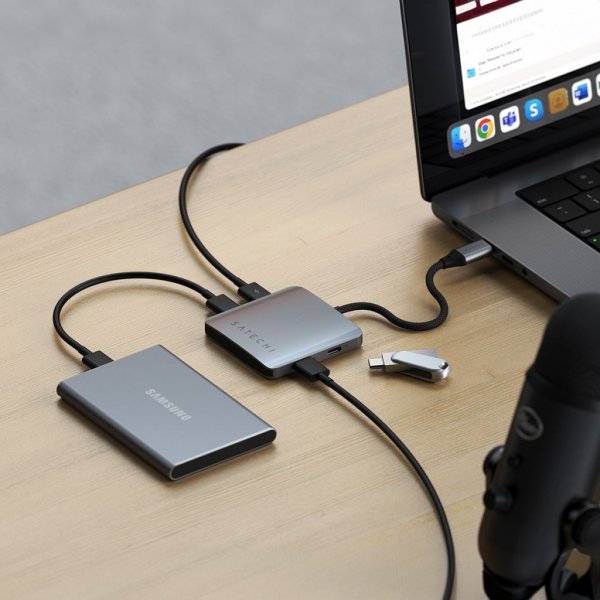 Satechi 4-port USB-C hub med Power Delivery