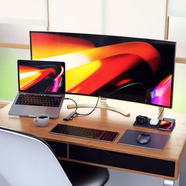Satechi Slim USB-C MultiPort med Ethernet Sort