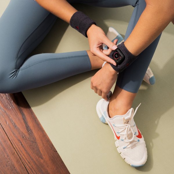 Twelve South Apple Watch 41mm Armbånd ActionBand