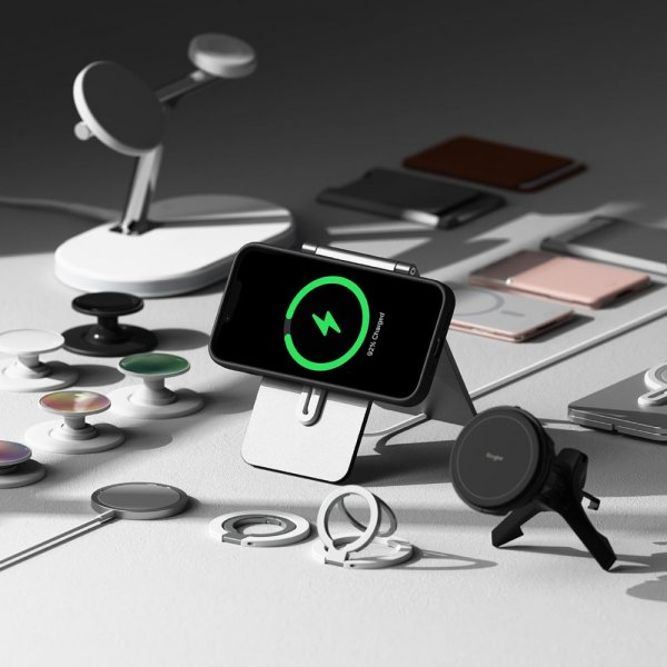 Ringke iPhone 16e/iPhone 17e Cover Silikone Magnetic Sort