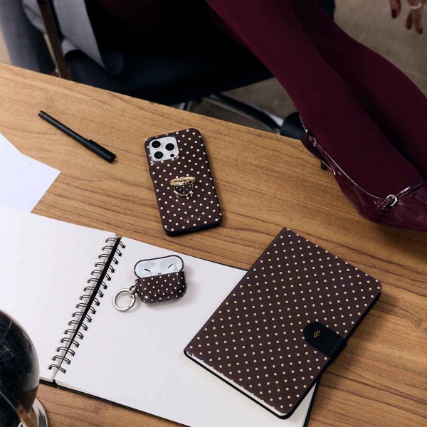 Burga AirPods 4 Cover Design Sorry Busy