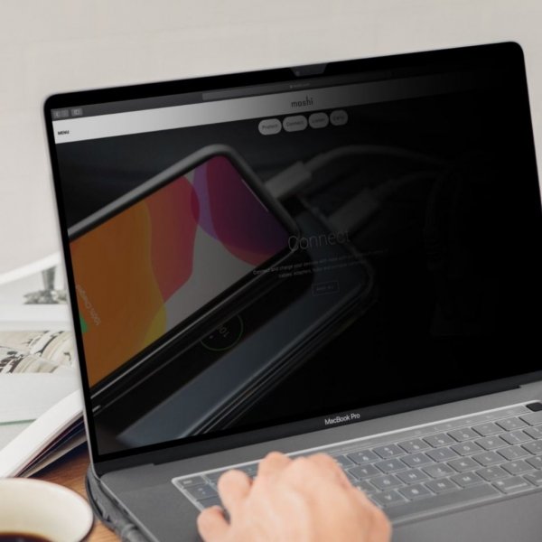 Moshi Umbra MacBook Pro 16 (A2141) Skærmbeskytter Privacy Fullsize