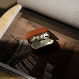 KeyBudz AirPods Pro 2 Cover Artisan Series Brun