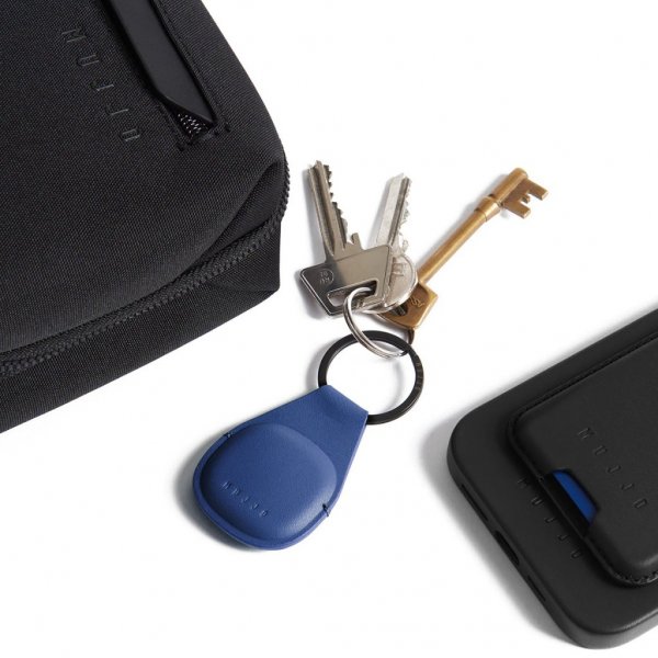 Mujjo Apple AirTag Holder Canopy Monaco Blue