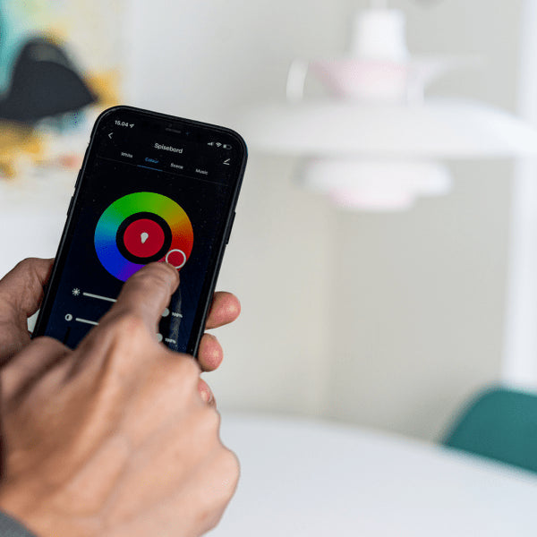 Philips Hue White and Colour Ambiance (RGB) E27-pære