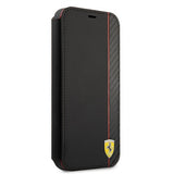 Ferrari iPhone 13 Mini Cover Carbon Effect Metal Logo Vertical Stripe Sort