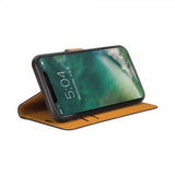 Xqisit iPhone 11 Cover Slim Wallet Selection Sort