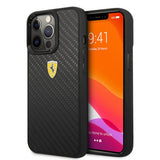 Ferrari iPhone 13 Pro Max Cover Ægte Carbon Metal Logo Sort