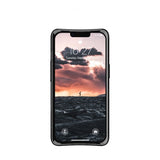 Urban Armor Gear (UAG) iPhone 13 Pro Cover Plyo MagSafe Ash