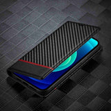 Lc.Imeeke iPhone 14 Plus Cover Kulfibertekstur Rød Stribe Horisontal