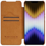 Nillkin iPhone 14 Plus Cover Qin Pro Series Brun