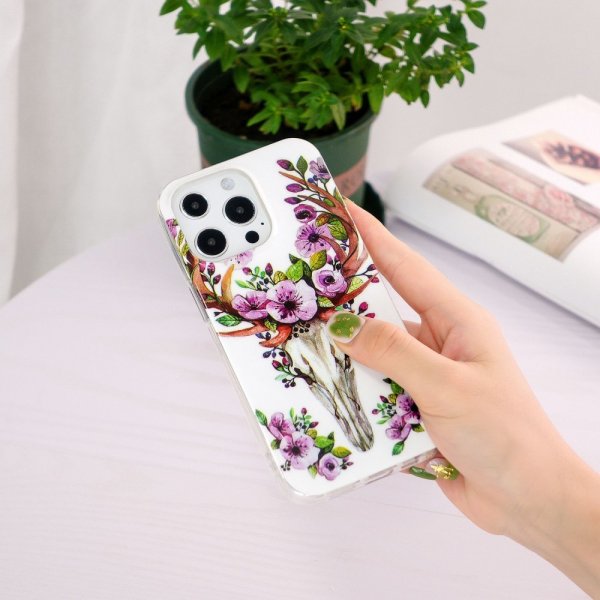 iPhone 14 Pro Max Cover Motiv Blomster og Hjort
