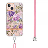 iPhone 15 Plus Cover Blomstermønster med Rem Lilla Pæon
