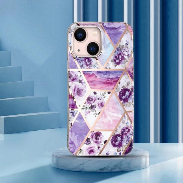 iPhone 15 Plus Cover Marmormønster Blomster Lilla