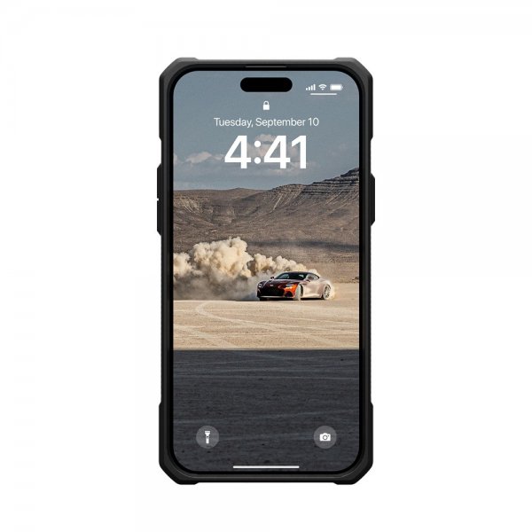 Urban Armor Gear (UAG) iPhone 15 Plus Cover Monarch Kevlar Black