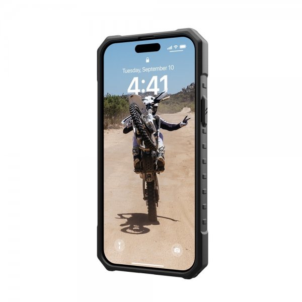 Urban Armor Gear (UAG) iPhone 15 Plus Cover Pathfinder MagSafe Ice