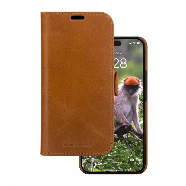 dbramante1928 iPhone 15 Pro Lynge Tan cover