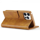 Lc.Imeeke iPhone 15 Pro Max Cover med Kortlomme Standerfunktion Lysebrun