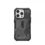 Urban Armor Gear (UAG) iPhone 15 Pro Cover Pathfinder SE MagSafe Geo Camo