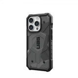 Urban Armor Gear (UAG) iPhone 15 Pro Cover Pathfinder SE MagSafe Geo Camo