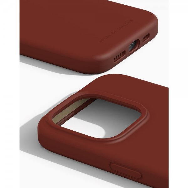 Ideal of Sweden iPhone 15 Pro Skal Silicone Case MagSafe Dark Amber