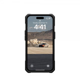 Urban Armor Gear (UAG) iPhone 15 Cover Monarch Kevlar Black