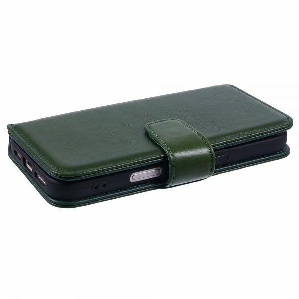 Nordic Covers iPhone 16 Cover Essential Leather Juniper Green
