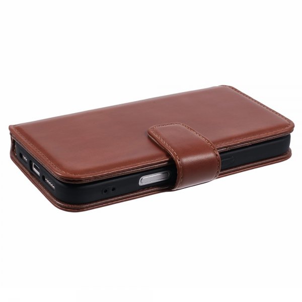 Nordic Covers iPhone 16 Cover Essential Leather Maple Brown