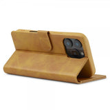 Lc.Imeeke iPhone 16 Pro Cover med Kortlomme og Stativfunktion Lysebrun