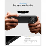 Spigen iPhone 17 Pro Cover Rugged Armor MagFit Mat Sort