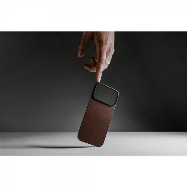Nomad iPhone 17 Pro Skin Mag Læder Bagside Rustik Brun