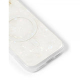 Ideal of Sweden iPhone 17 Cover Pearlised Case MagSafe Hvid