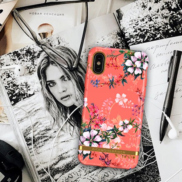 Richmond & Finch iPhone X/Xs Cover Coral Dreams