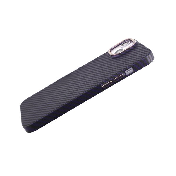 iPhone 14 Plus Cover Kulfiber Mønster Lilla