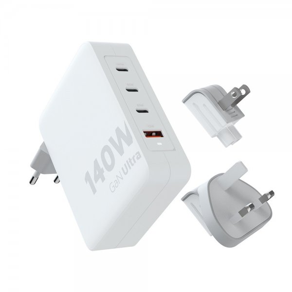Xtorm Oplader med Kabel 140W GaN-Ultra Travel Charger + USB-C PD Cable