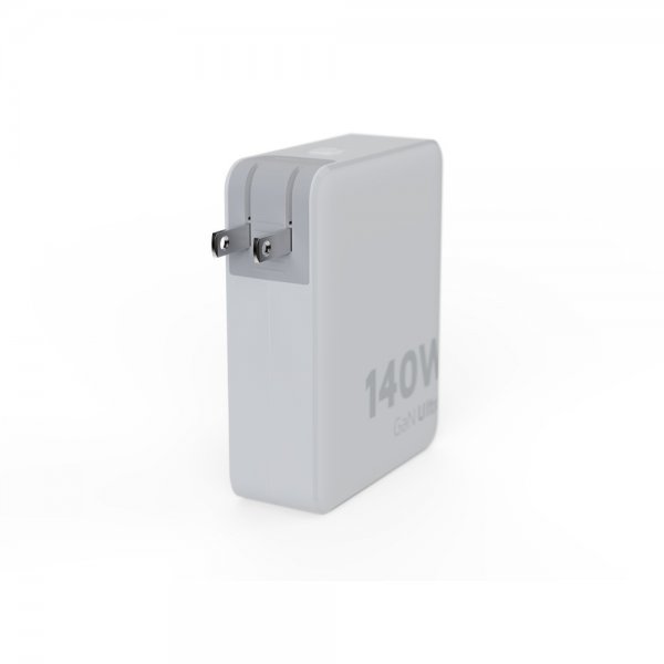 Xtorm Oplader med Kabel 140W GaN-Ultra Travel Charger + USB-C PD Cable
