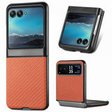 Motorola Razr 40 Ultra Cover Kulfibertekstur Brun