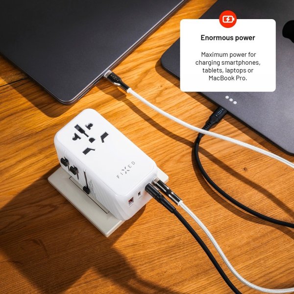 Fast Reselader Voyager World Adapter 120W