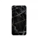 Ideal of Sweden Samsung Galaxy S23 Cover Fashion Case Black Thunder Marble